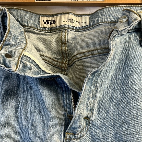 Vans Men’s Jeans 36 Blue Light Wash - Picture 2 of 15